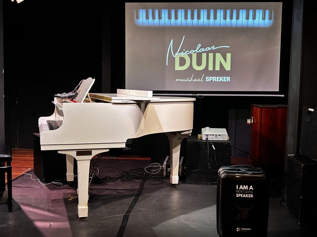 Teambuiling - Muzikaal Spreker Nicolaas Duin