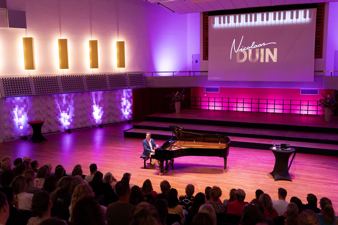 'Bij hem zit het er niet in', zei mijn eerste piano docent tegen mijn ouders.