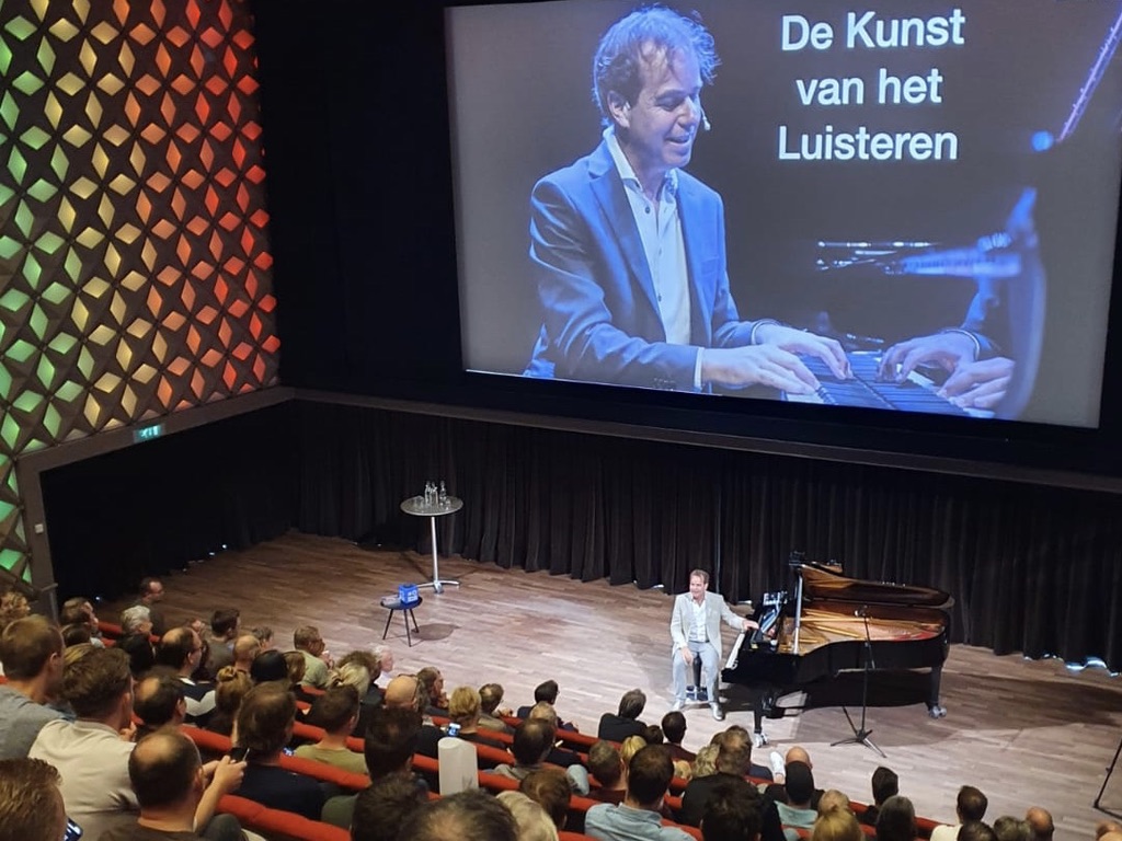 De Leukste Baan Ter Wereld - Muzikaal Spreker Nicolaas Duin